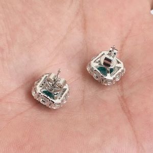 Vintage Jewelry - Sultan Paraiba Tourmaline Sterling Silver Earrings Vintage Jewelry - Sultan Paraiba Tourmaline Sterling Silver Earrings